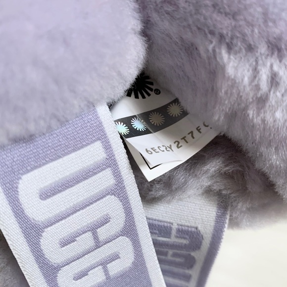 UGG Fluff Yeah Slides In June Gloom - Picture 6 of 7